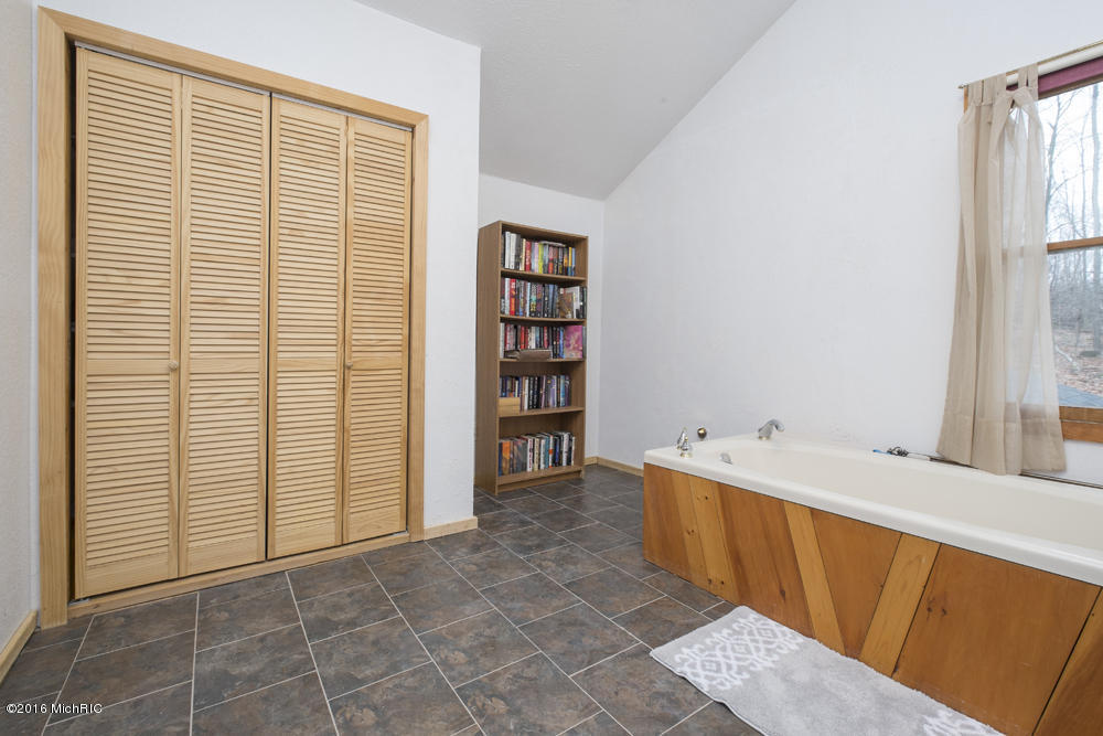 3152 Baseline Rd, Gobles, MI 49055 photo 29