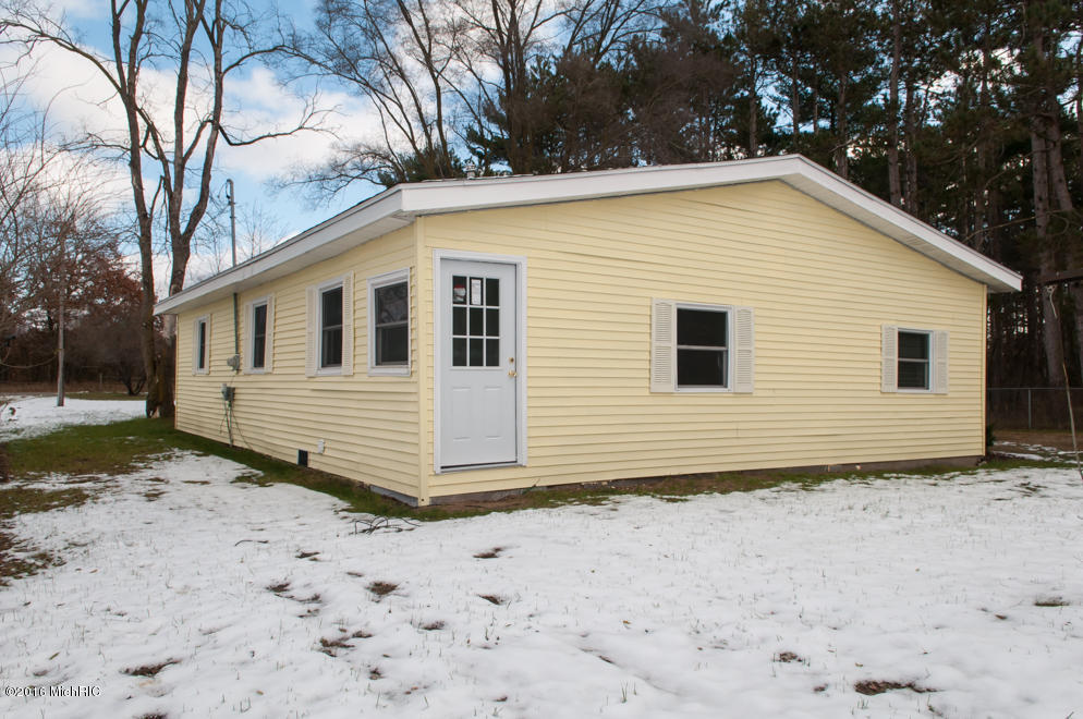 6672 S Dennison Rd, Plainwell, MI 49080 photo 18