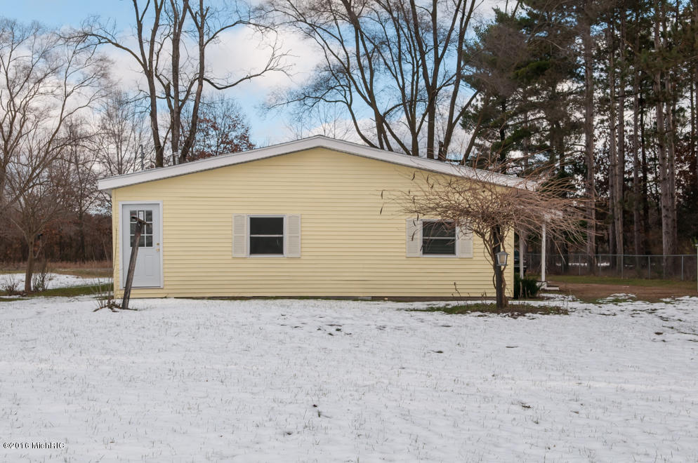 6672 S Dennison Rd, Plainwell, MI 49080 photo 19