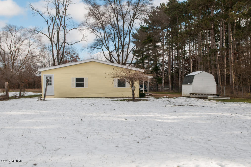 6672 S Dennison Rd, Plainwell, MI 49080 photo 20