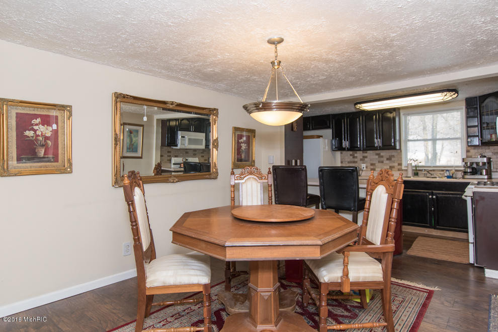 6672 S Dennison Rd, Plainwell, MI 49080 photo 11