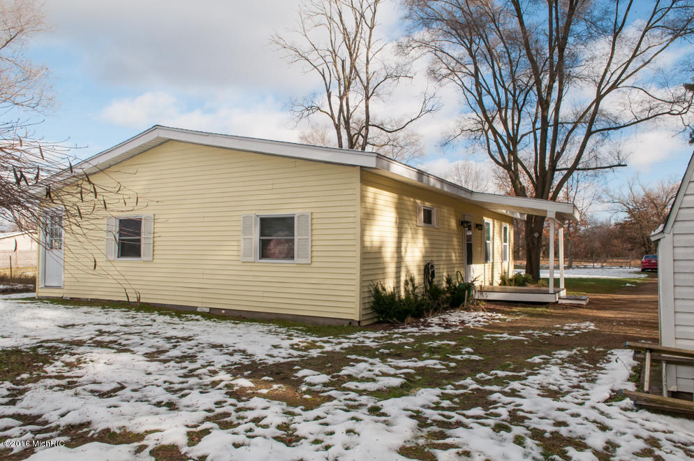 6672 S Dennison Rd, Plainwell, MI 49080 photo 21