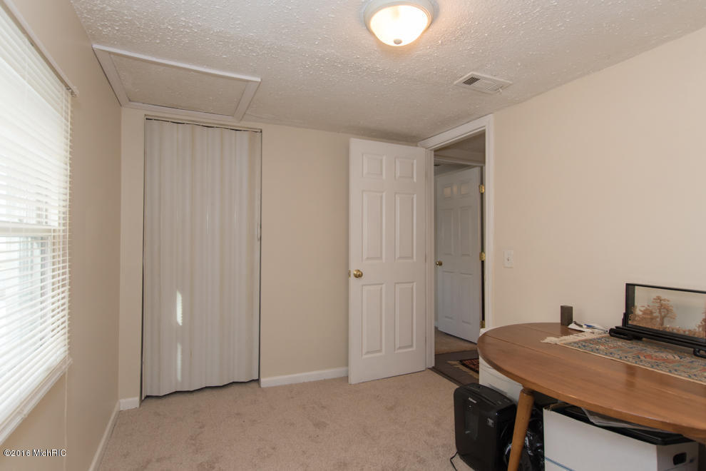 6672 S Dennison Rd, Plainwell, MI 49080 photo 17