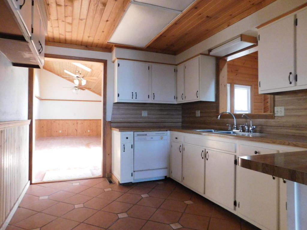 620 Centreville Rd, Constantine, MI 49042 photo 19