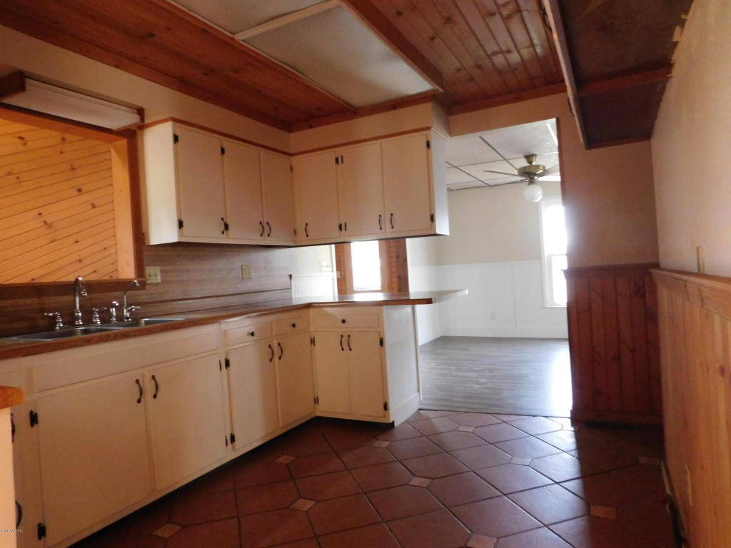 620 Centreville Rd, Constantine, MI 49042 photo 22