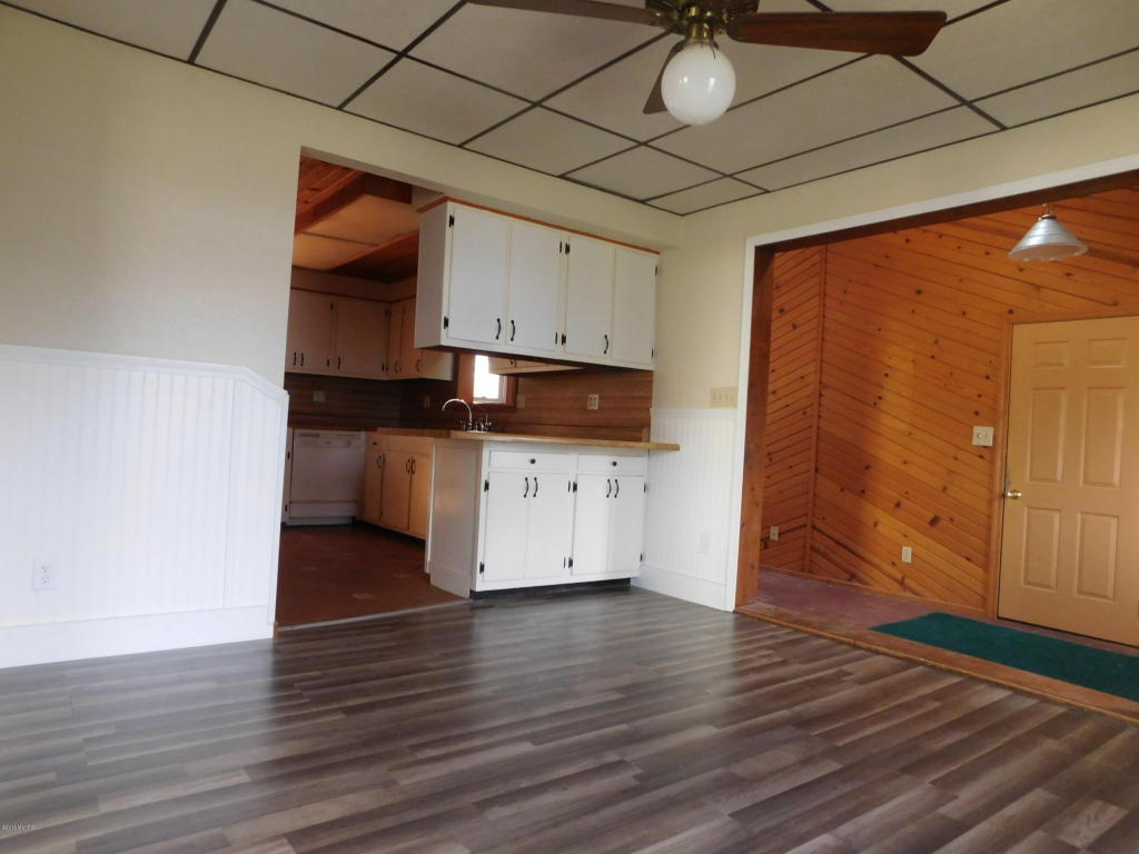 620 Centreville Rd, Constantine, MI 49042 photo 17