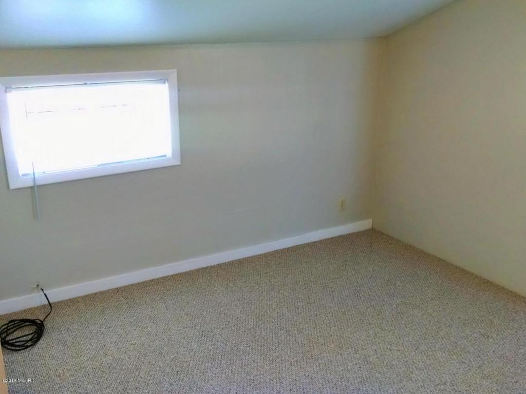 214 N Second, Big Rapids, MI 49307 photo 16