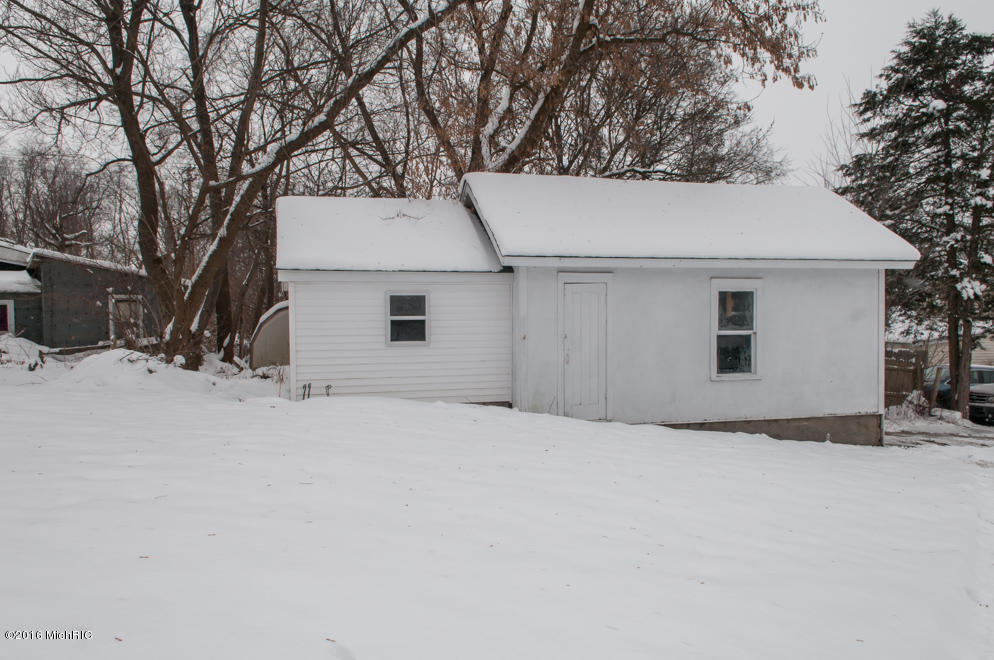 314 Locust, Marshall, MI 49068 photo 6