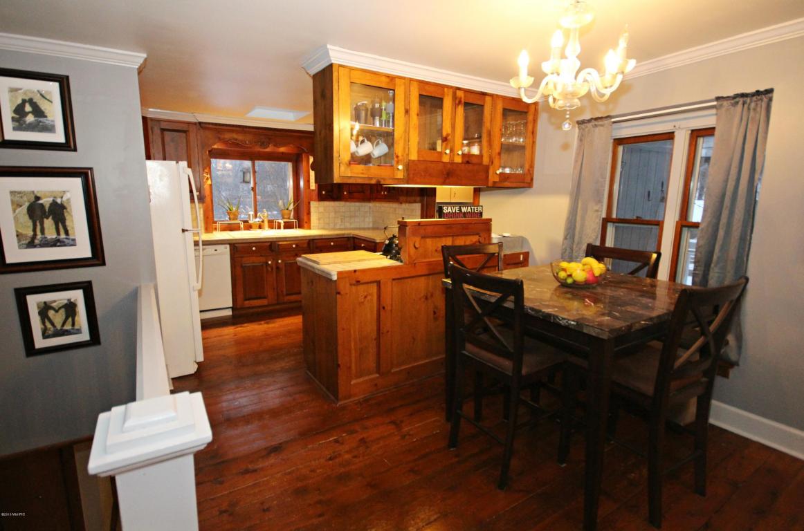 7955 Cascade Rd SE, Ada, MI 49301 photo 11