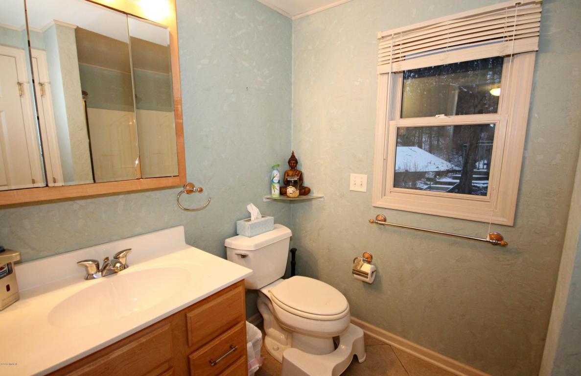 7955 Cascade Rd SE, Ada, MI 49301 photo 17