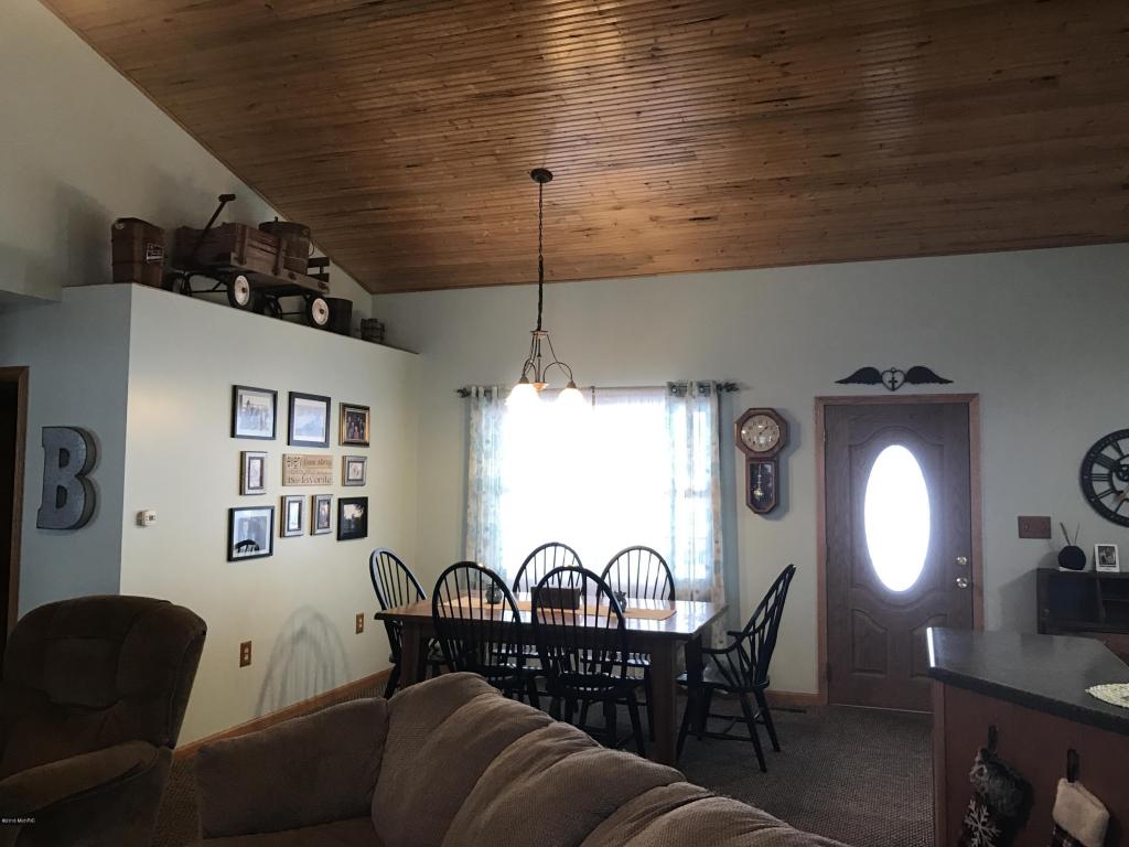 7931 Fowler Rd, Reading, MI 49274 photo 6