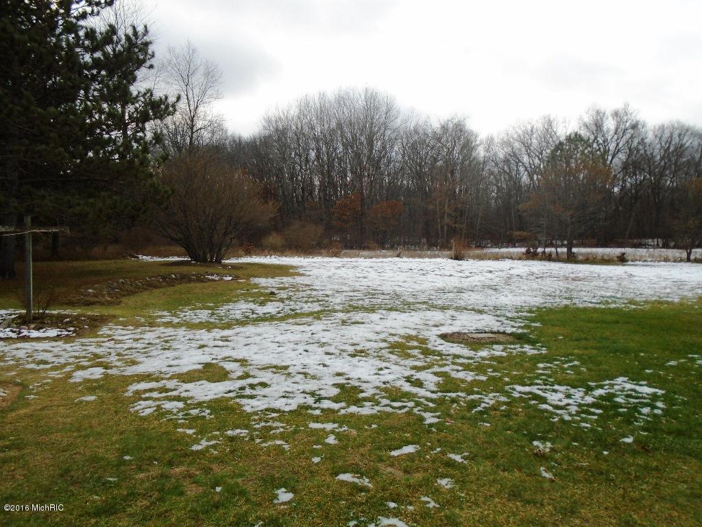 1766 E Vanburen, White Cloud, MI 49349 photo 23