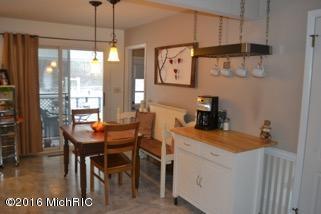 1023 Lowe Dr, Marshall, MI 49068 photo 6
