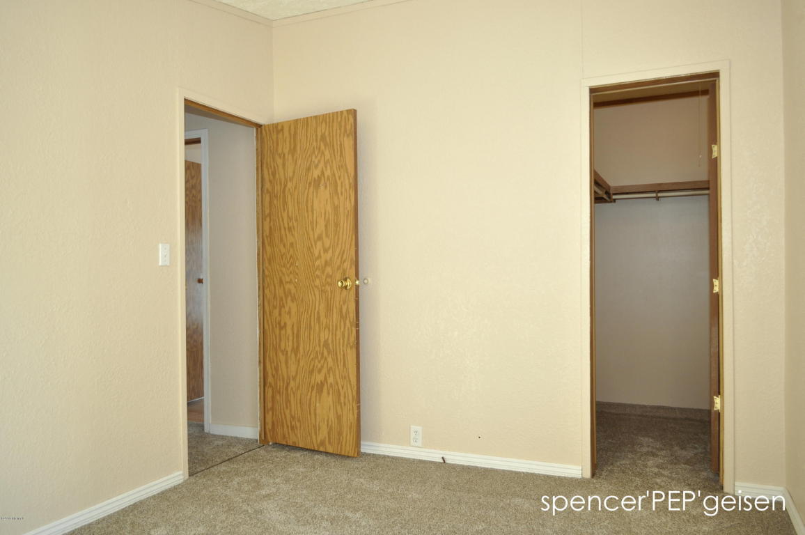 823 York St, Belding, MI 48809 photo 13