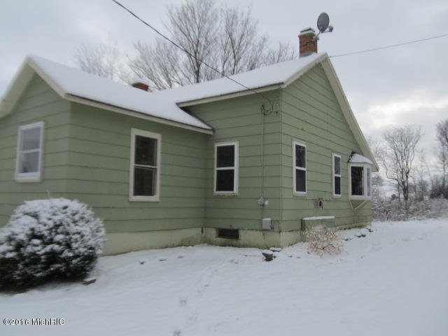 121 S Centennial Rd, Coldwater, MI 49036 photo 1