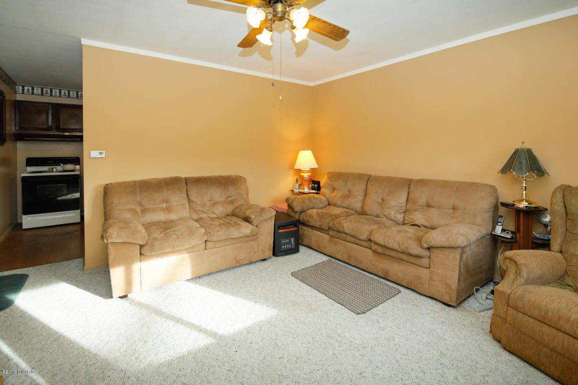 10754 New England Rd, Constantine, MI 49042 photo 4