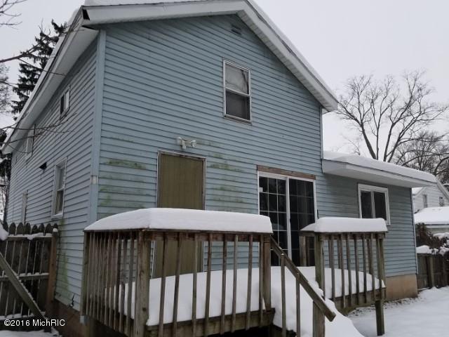 531 Cherry St, Niles, MI 49120 photo 2