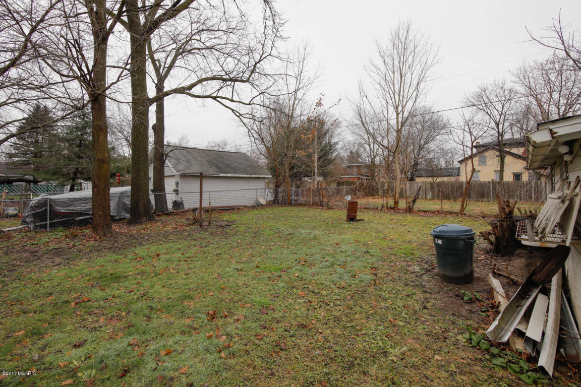 301 Spring St, Three Rivers, MI 49093 photo 16