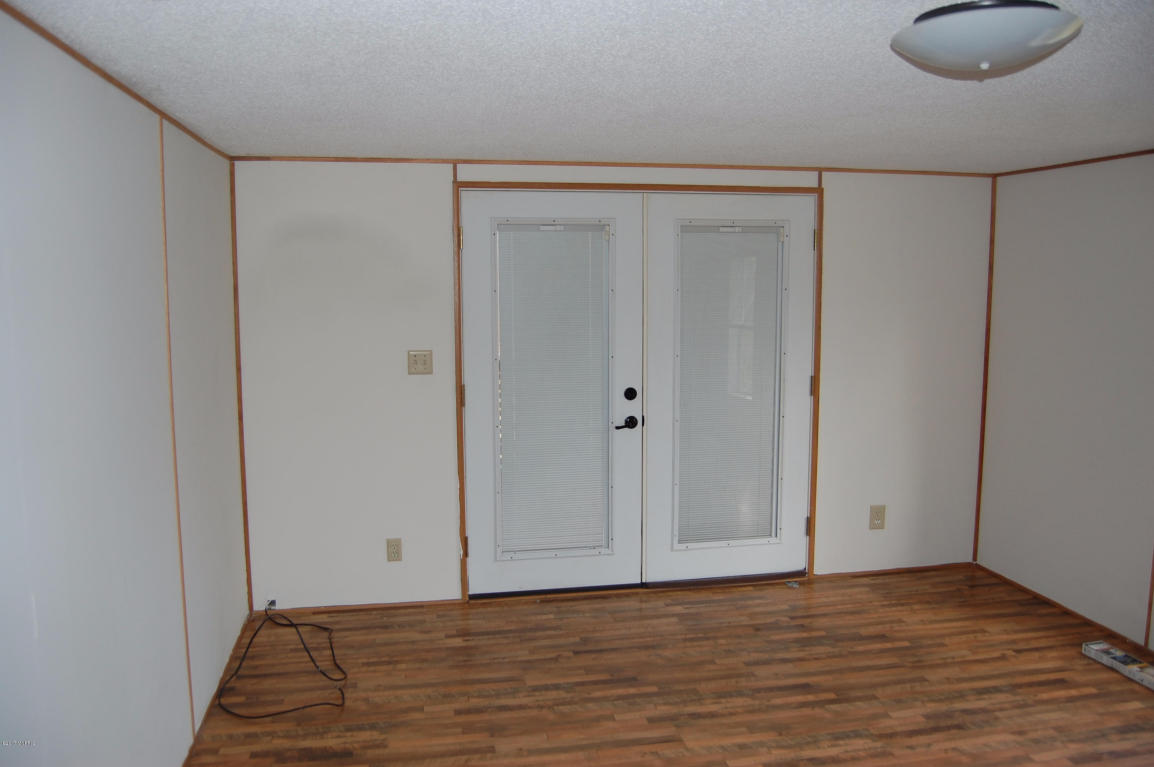 615 S Hawkins, Gladwin, MI 48624 photo 13