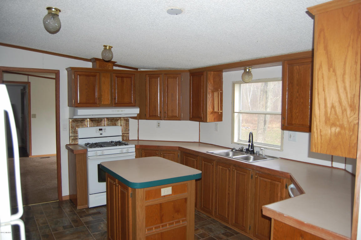 615 S Hawkins, Gladwin, MI 48624 photo 18