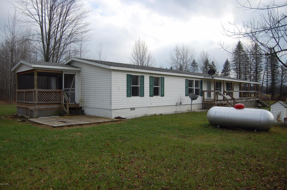 615 S Hawkins, Gladwin, MI 48624 photo 30