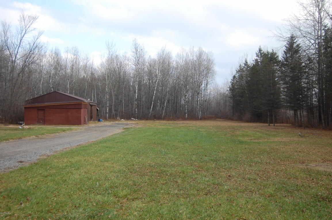 615 S Hawkins, Gladwin, MI 48624 photo 25
