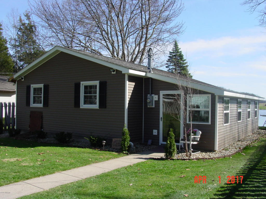23451 River Run Rd, Mendon, MI 49072 photo 2