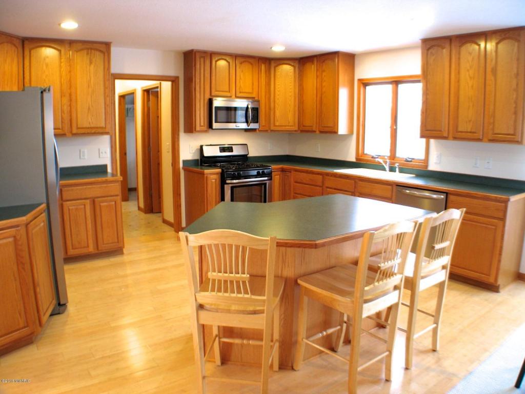 4182 Meyer Dr, Hamilton, MI 49419 photo 5