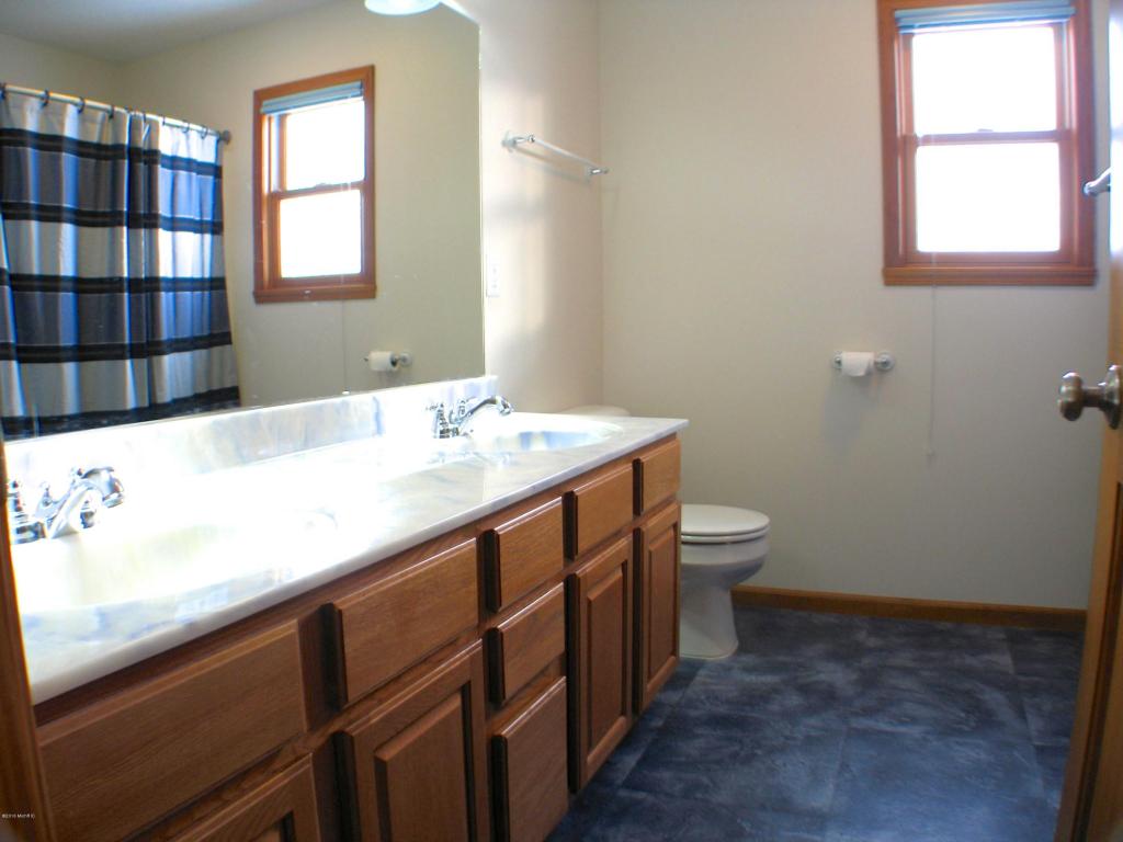 4182 Meyer Dr, Hamilton, MI 49419 photo 17