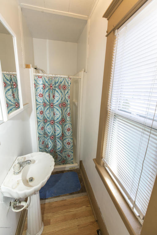 60 Jackson St, Coldwater, MI 49036 photo 7