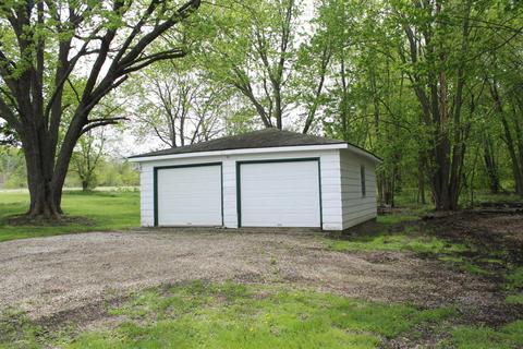 1670 Second St, Galien, MI 49113 photo 4