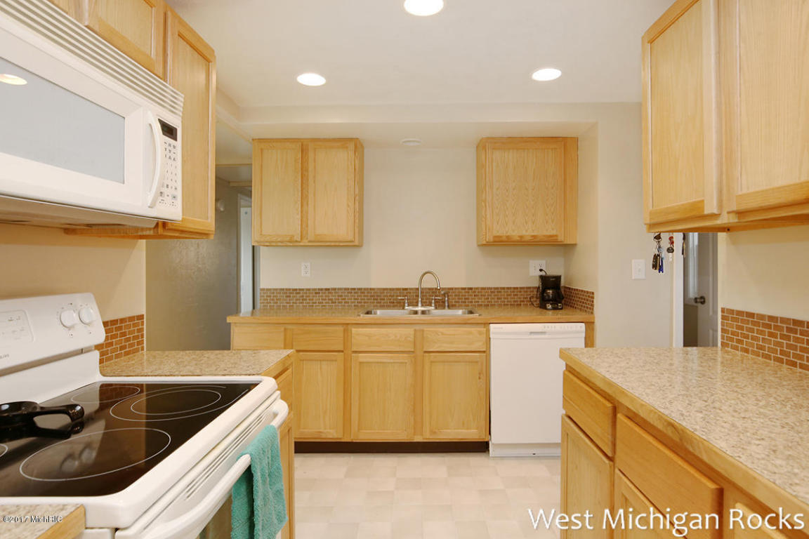 9801 Fulton St E, Ada, MI 49301 photo 10