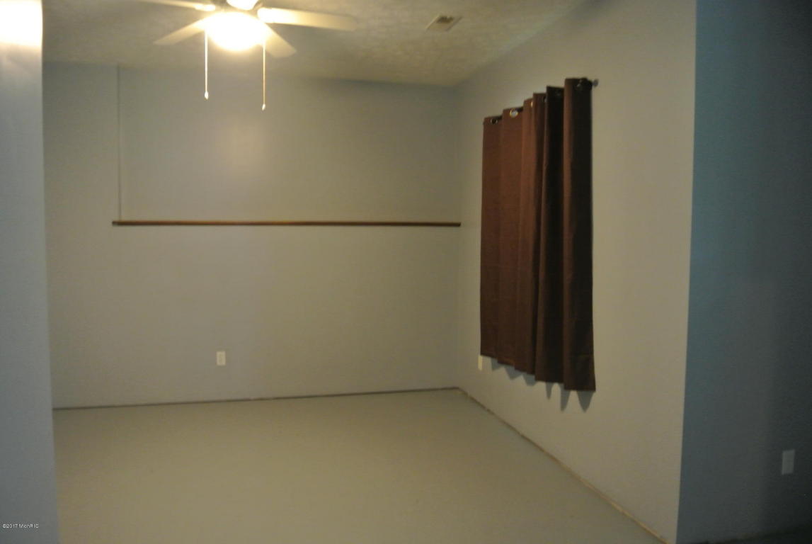 1480 Camp, Buchanan, MI 49107 photo 27