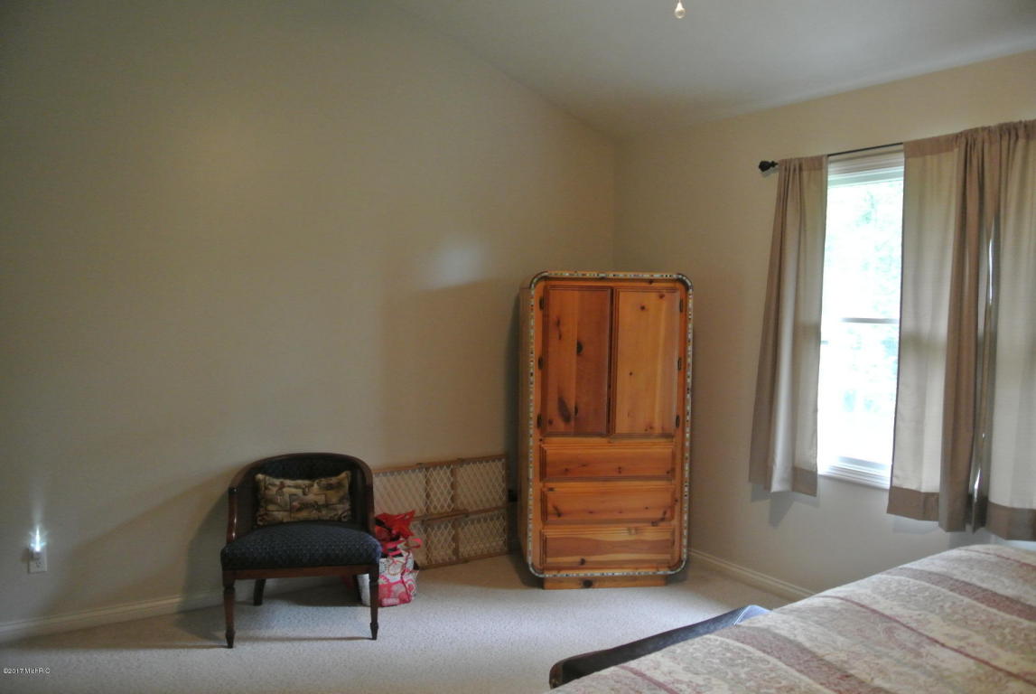 1480 Camp, Buchanan, MI 49107 photo 21