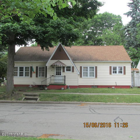 24 Jackson, Coldwater, MI 49036 photo 1