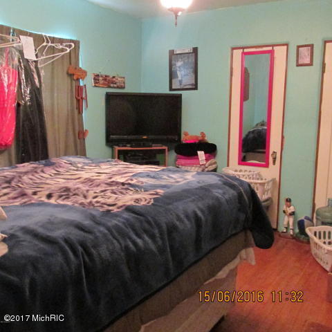 24 Jackson, Coldwater, MI 49036 photo 8