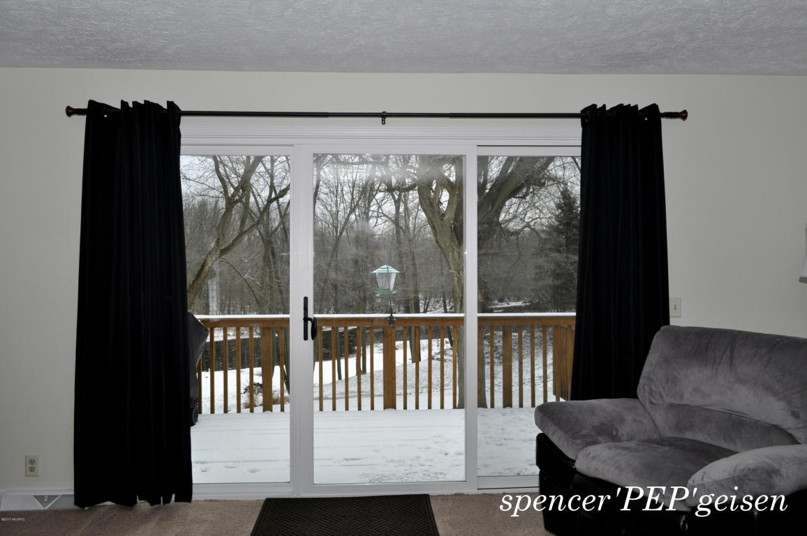 860 Water St, Belding, MI 48809 photo 5
