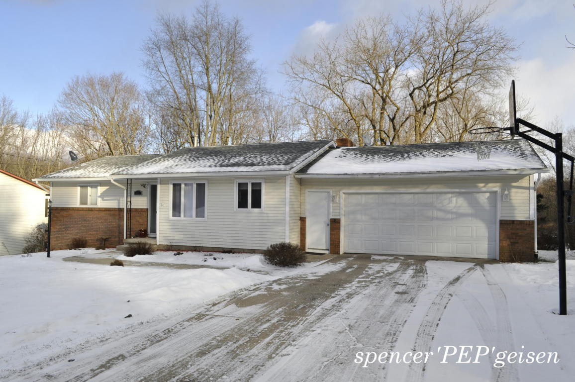 860 Water St, Belding, MI 48809 photo 30