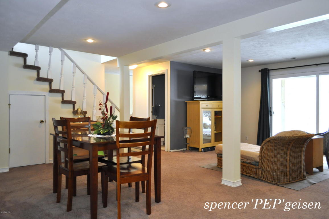 860 Water St, Belding, MI 48809 photo 16