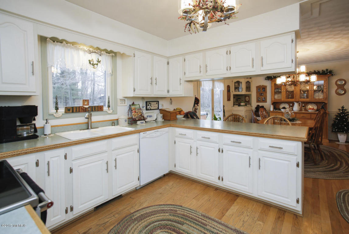 8565 E B Ave, Richland, MI 49083 photo 8