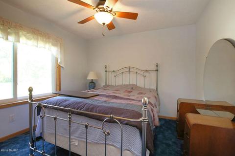 585 E Beardsley Rd, Sheridan, MI 48884 photo 8