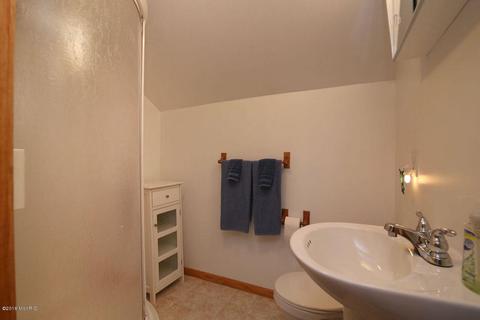 585 E Beardsley Rd, Sheridan, MI 48884 photo 13