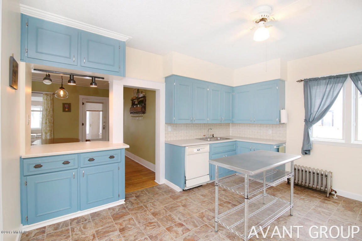 407 Pearl St, Belding, MI 48809 photo 11