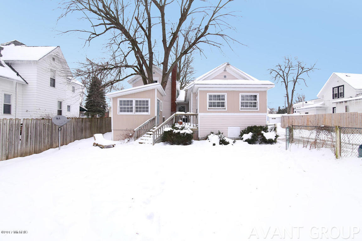 407 Pearl St, Belding, MI 48809 photo 23