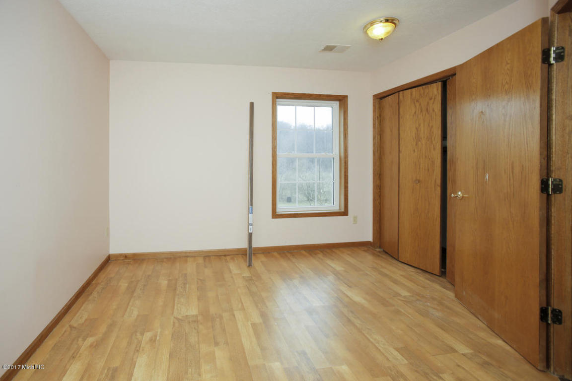 2511 E B Ave, Plainwell, MI 49080 photo 20