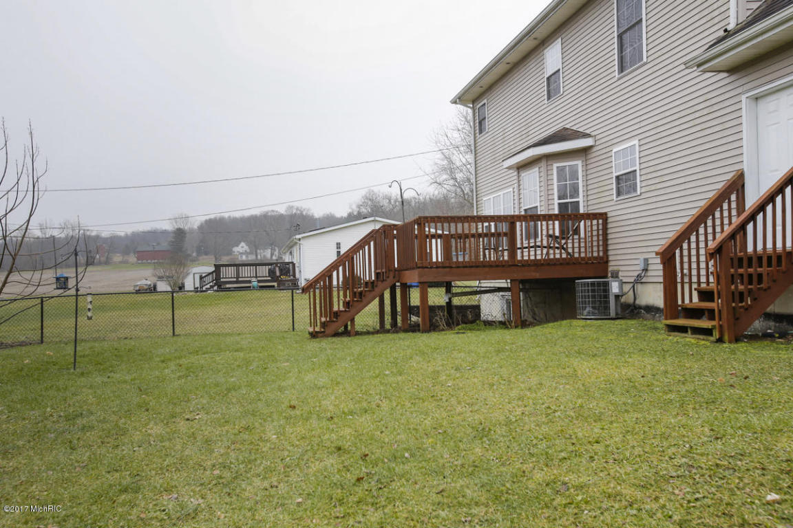 2511 E B Ave, Plainwell, MI 49080 photo 25