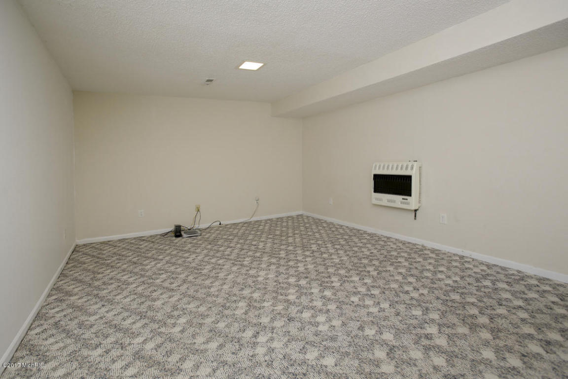 7566 S 5th St, Mattawan, MI 49071 photo 25