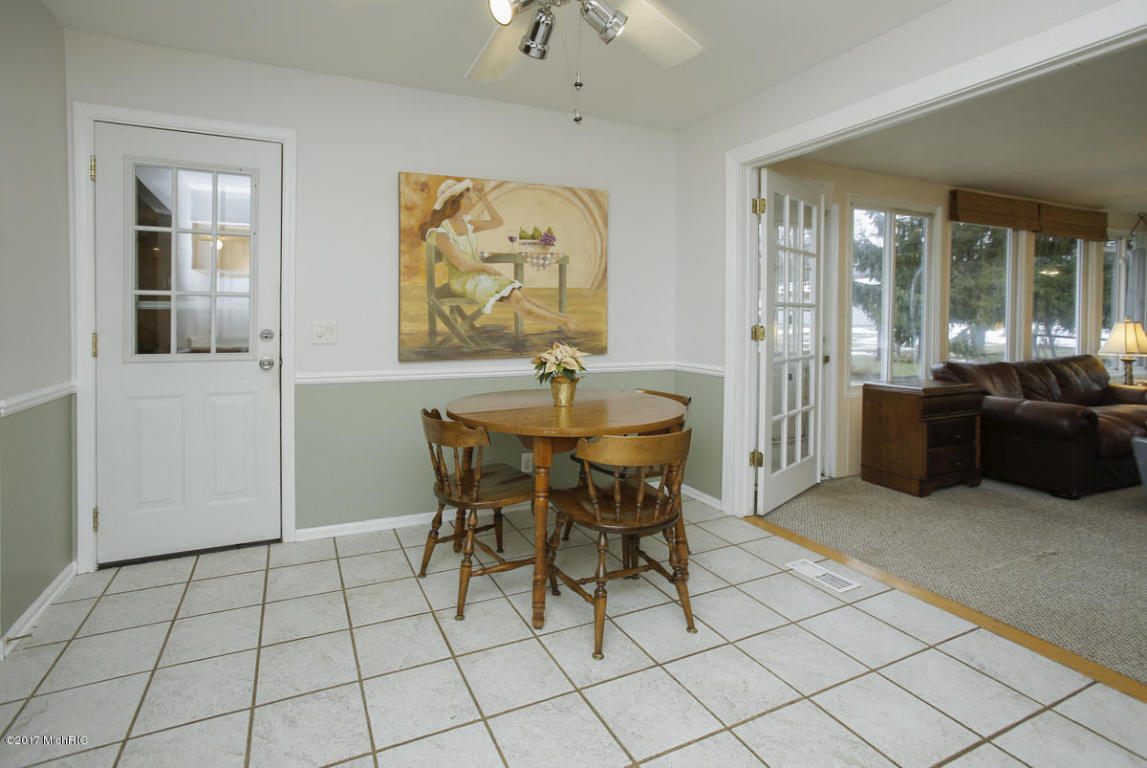 7566 S 5th St, Mattawan, MI 49071 photo 10