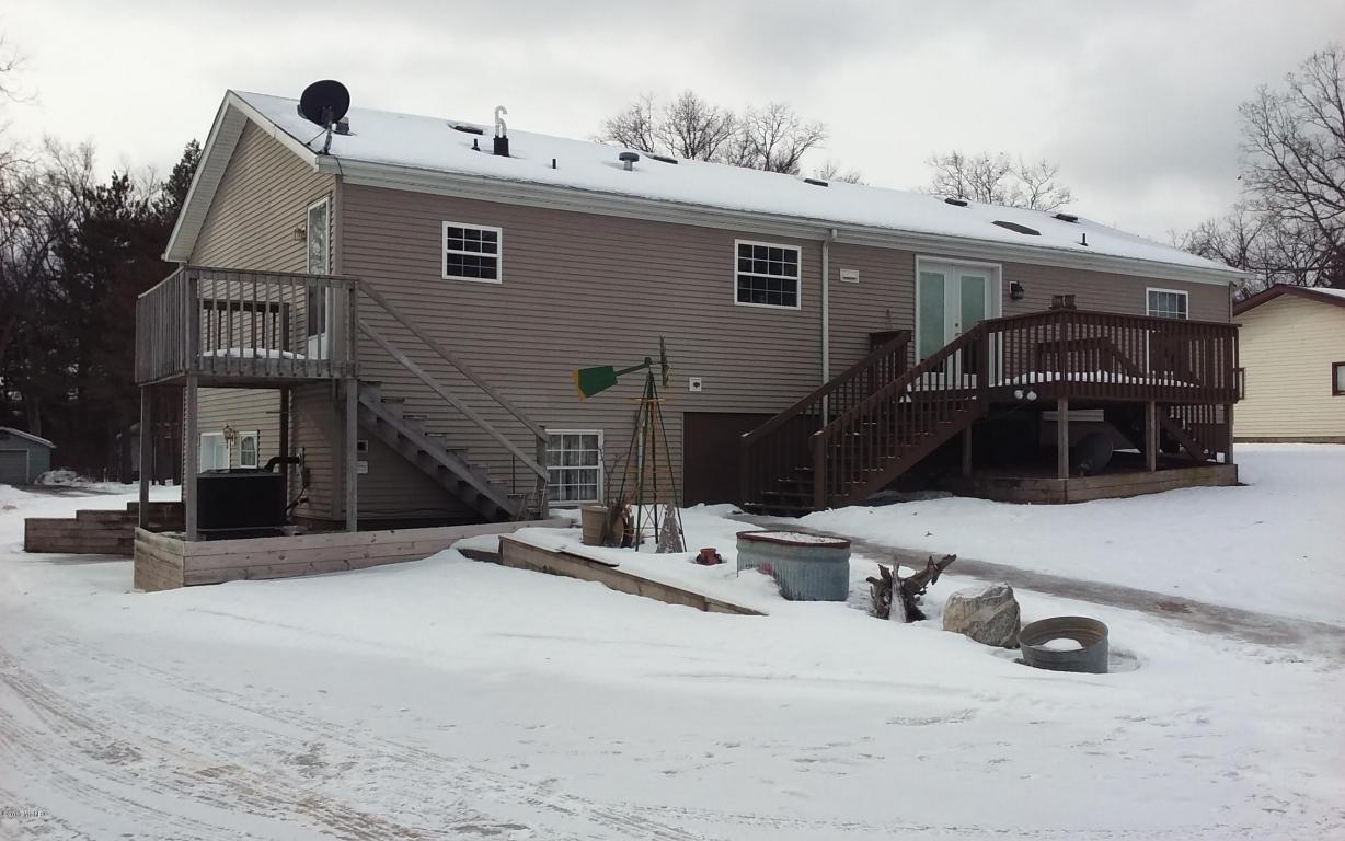 959 E James, White Cloud, MI 49349 photo 2