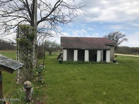 5595 E Arthur Rd, Hesperia, MI 49421 photo 18